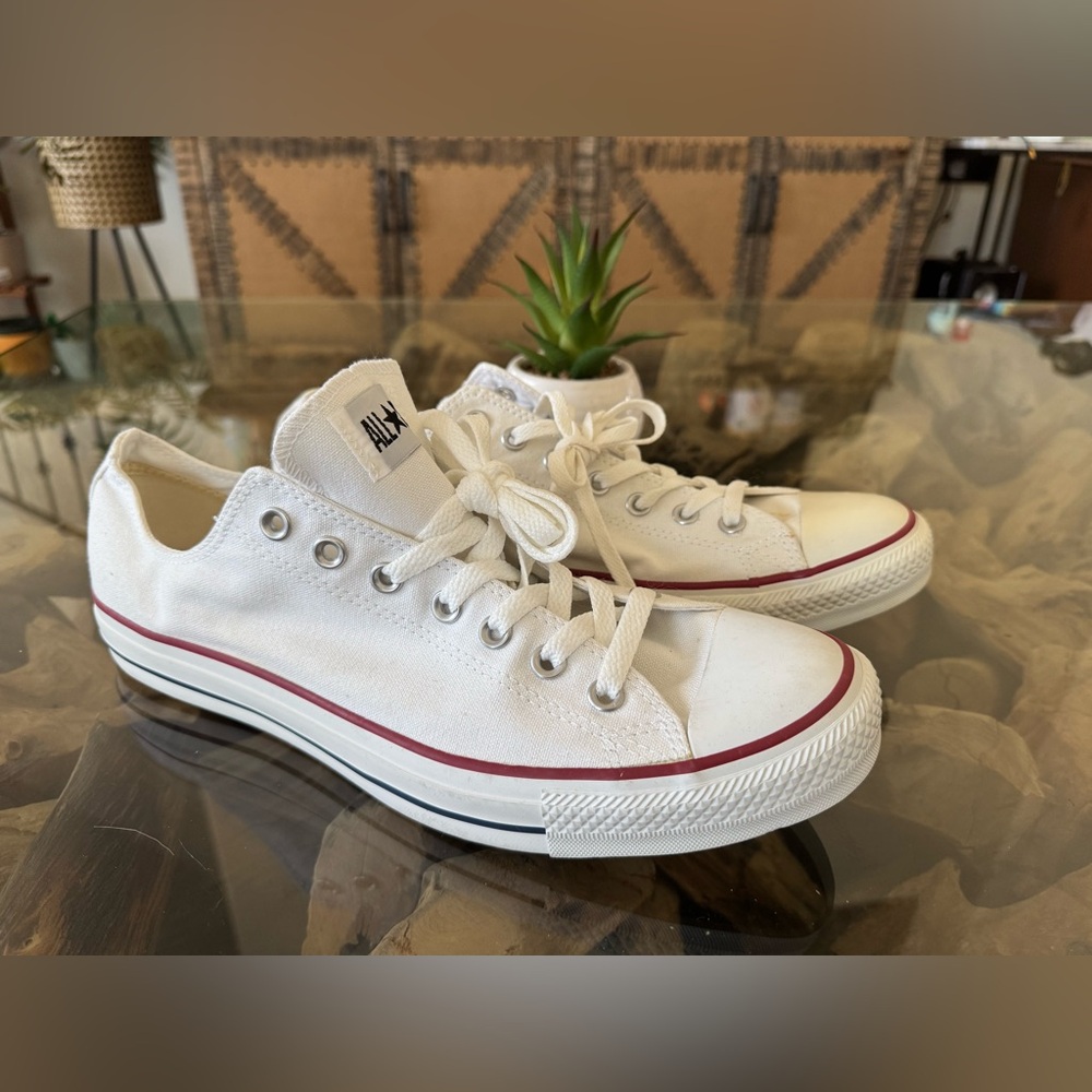 Converse classic low top
